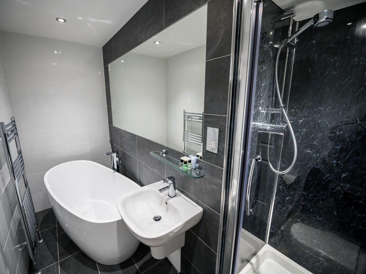 Kincaid House Hotel Milton of Campsie Екстер'єр фото